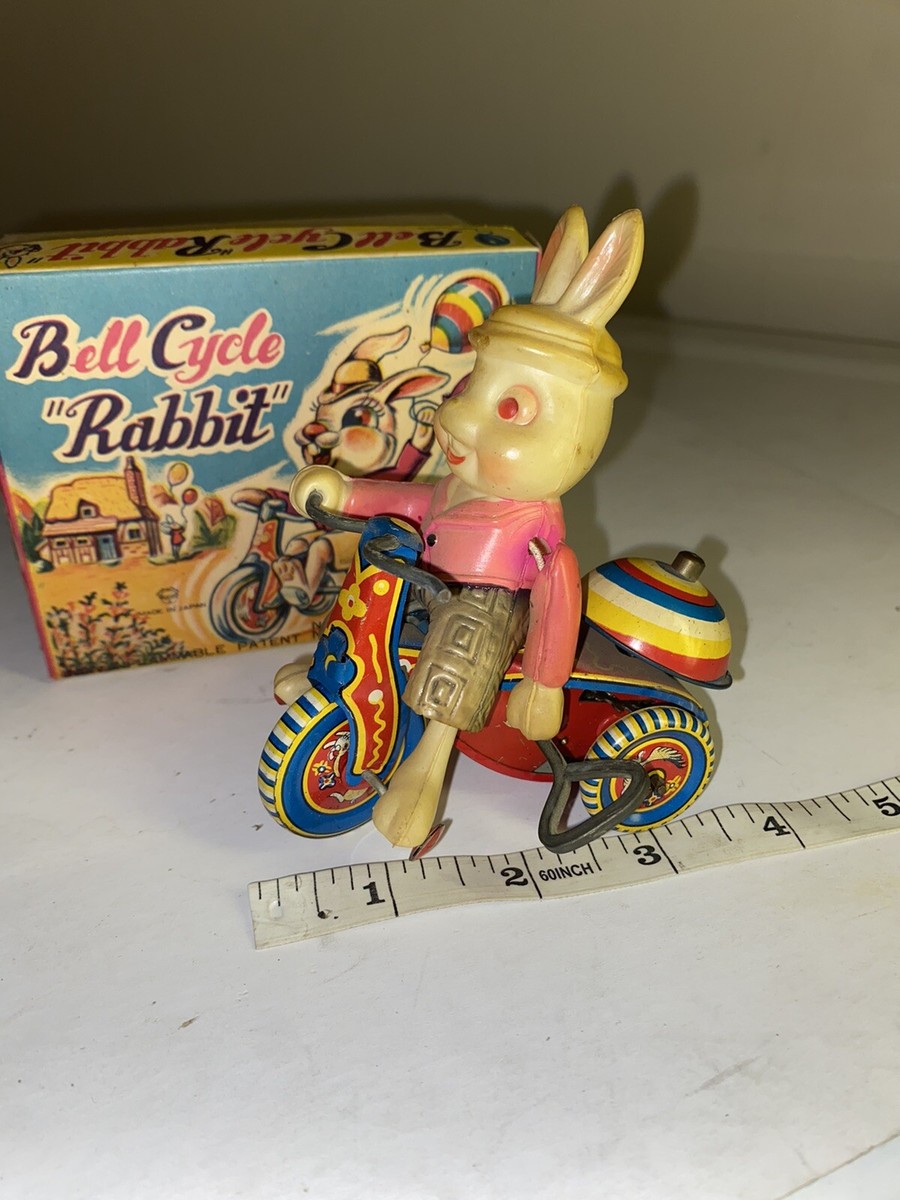 トランプ BICYCLE WIND-UP Vintage Bell Cycle Rabbit Wind Up Toy Bunny on Bicycle with