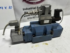 Moog D663Z4711 D663 Servo Proportional Valve hydraulic control valve