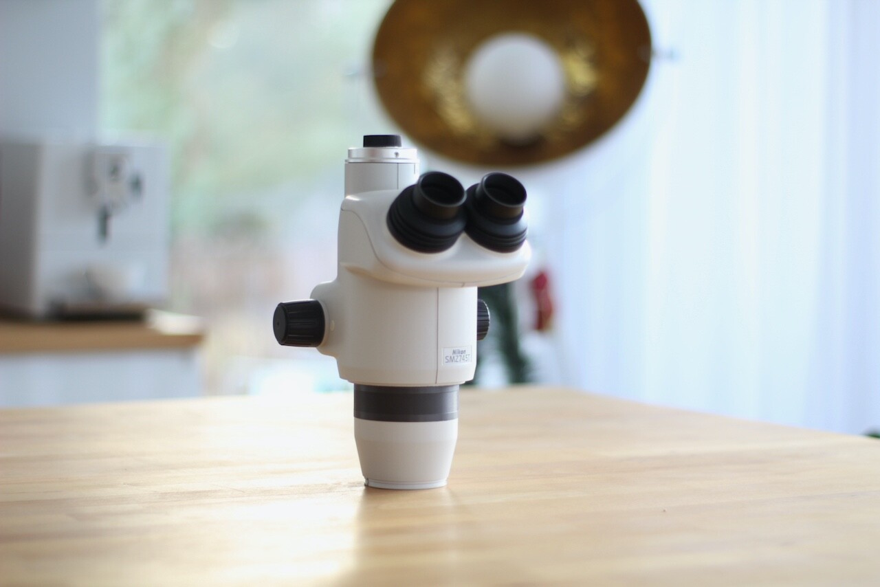Nikon SMZ745T Stereo Microscope With Stand Eyepieces and Lenses for