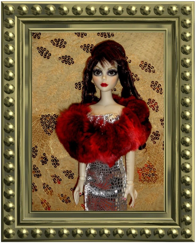 ~*~ RED CHINCHILLA FUR PAW FOR EVANGELINE GHASTLY, ELLOWYNE WILDE DOLLS ~*~
