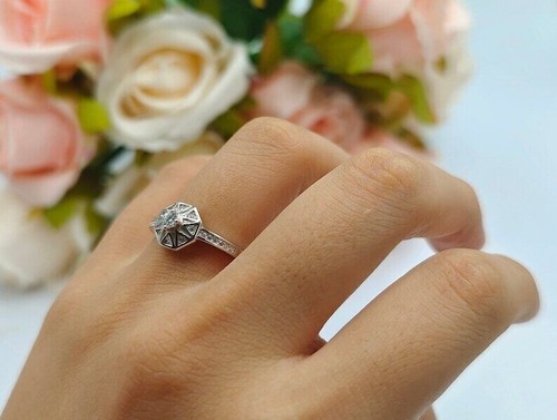 1.24Ct Round Cut Simulated Diamond Engagement Ring 925 Sterling Silver - 第 4/4 張圖片