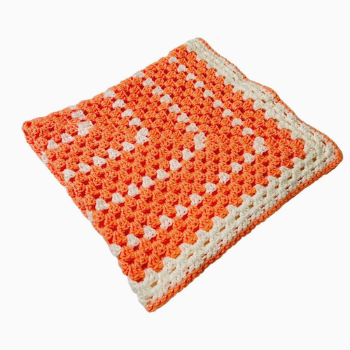 Coperta neonato fatta a mano all'uncinetto afgano pastello corallo e bianco 32" x 32" morbida
