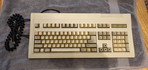 Monterey K104 Keyboard Mtek