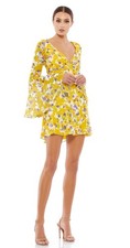Mac Duggal Ieena 70207 Bell Sleeve Floral Print Dress - Size 2