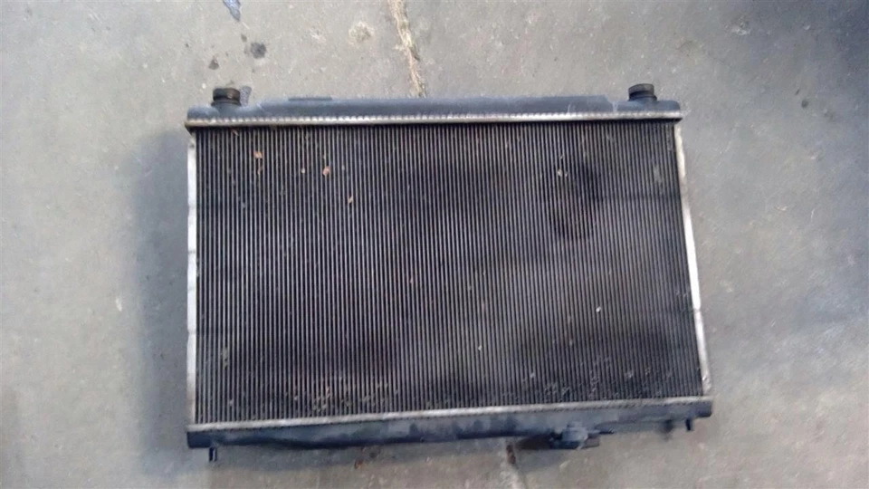 Used Radiator fits: 2012 Honda Cr-v 2.4L AT Grade A Foto 2 de 4