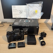 Fujifilm X-T1 16.3MP Digital Camera Body *FULLY WORKING*