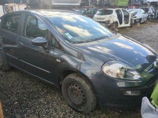 Retroviseur gauche (ou coque) Fiat PUNTO EVO