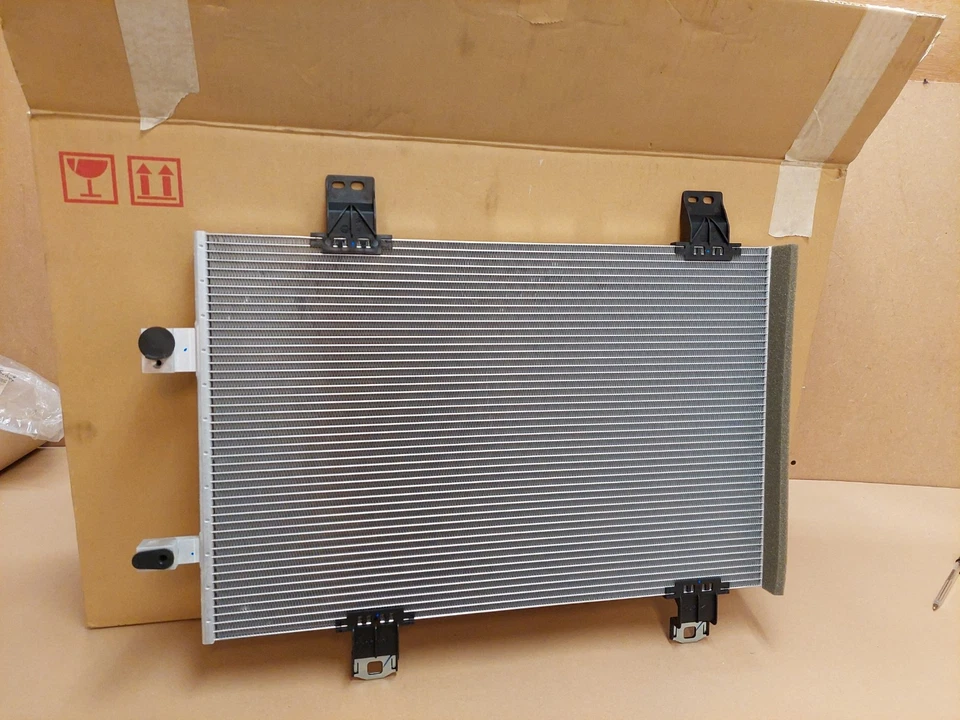 Mazda CX3 AC Air Conditioning Condenser D11R61480A 1.5 2015-2018 Genuine NEW - Image 2 of 4