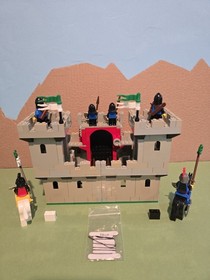 LEGO Castle 6073 Black Falcon's Castle 100% Complete w/ Instructions