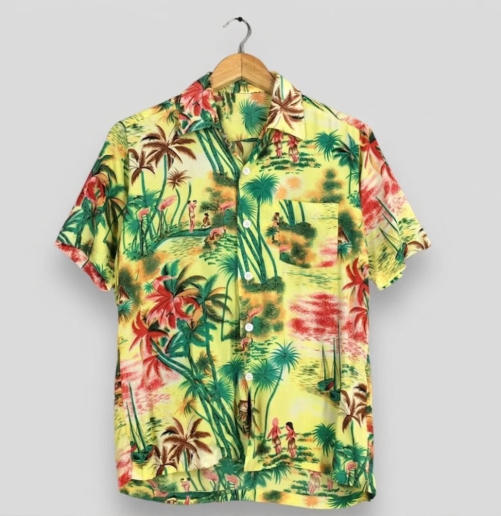 Vintage 1980s Hawaiian Village Island Coconut Tree Beach