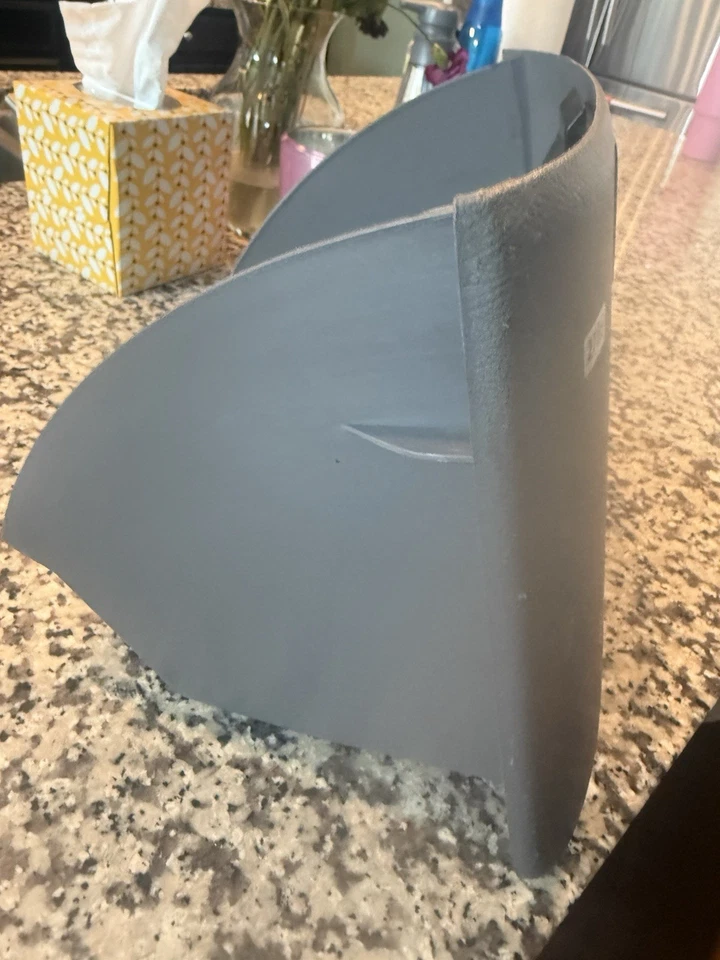 Ford E150 Econoline 2001 compartimento de almacenamiento gris gris Foto 4 de 4