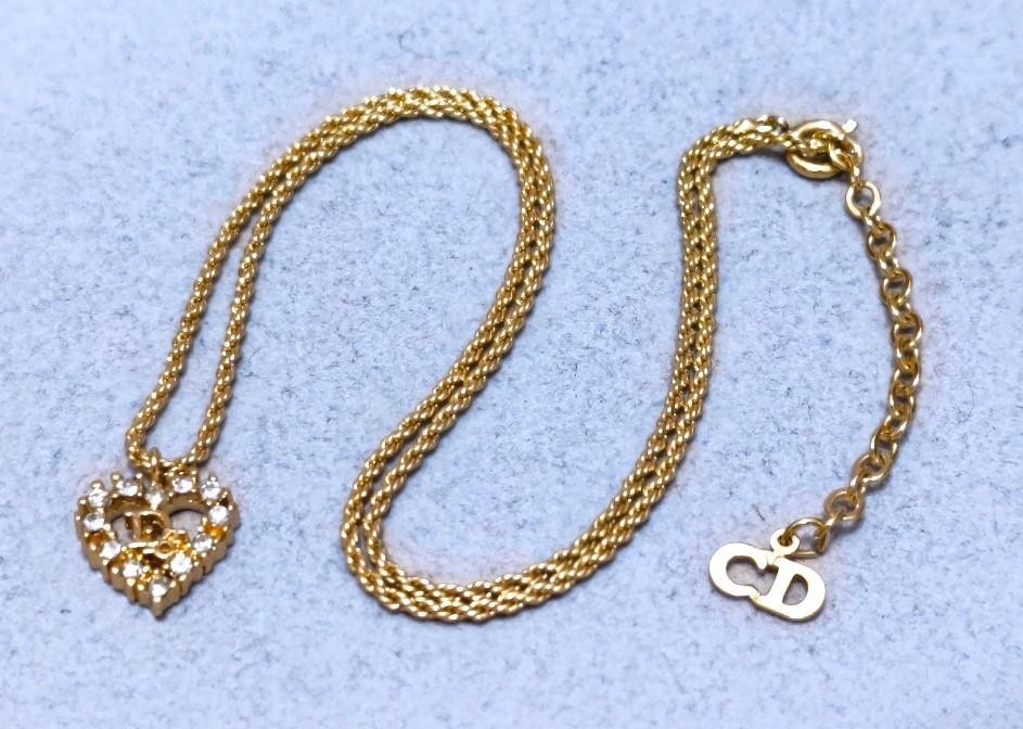 ♡Dior ネックレス♡ 揺れるハート】Dior CD Navy ネックレス クリスタル (Dior