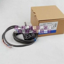 ONE NEW OMRON E6B2-CWZ1X  Incremental Rotary Encoder 1024p/r Differential Signal