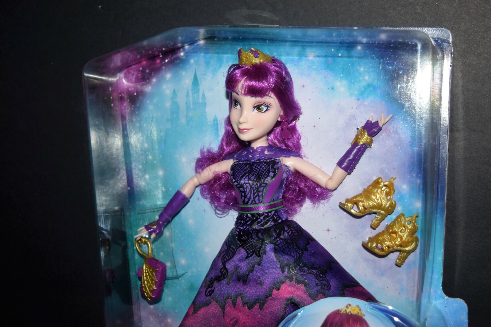 disney descendants royal yacht ball mal isle of the lost