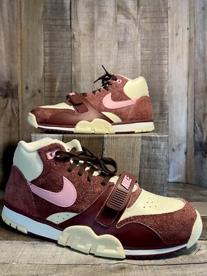 Nike サッカーシューズ ブラウン 000000003981_FnhZX6A.jpg