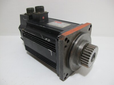 Nachi-Fujikoshi MDM212HIV AC Servo Motor 2000-RPM 2.1-kW NACHI MDM212H1V Case Cr