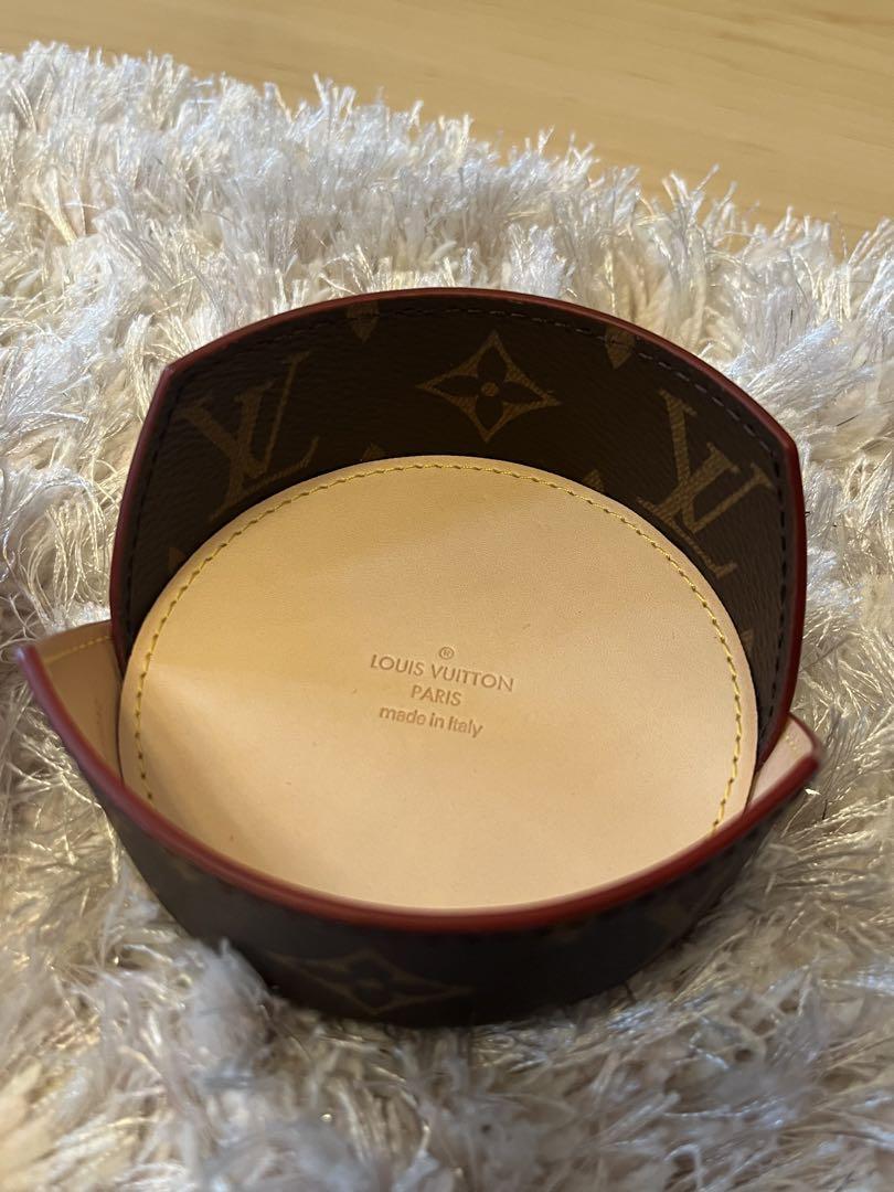LOUIS VUITTON coaster set Monogram Vuitton Monogram 10 x 4 x 10 cm