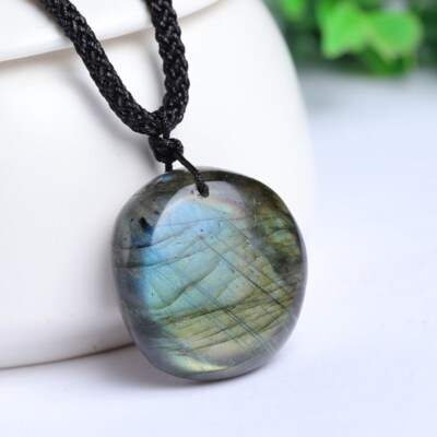 Natural Labradorite Stone Crystal Pendant Necklace for Spiritual Balance Heal