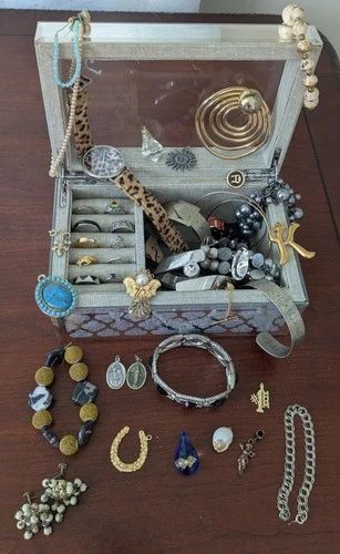 Vintage Estate Rhinestone Gold/Silver Tone Costume Jewelry Box Mixed Lot