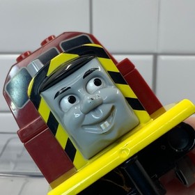 LEGO Duplo Thomas & Friends Salty the Dockside Diesel Engine Train 2991 Red