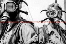 F007690 Girls wear oxygen masks US Steel Corp WW2