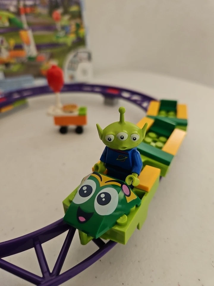 LEGO 10771 Toy Story Carnaval Emoción Montaña rusa Buzz Lightyear Alien 99% Completo Foto 3 de 4