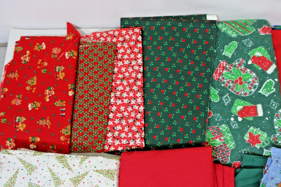 Lote de 15 Telas de Acolchado de Algodón Navidad Compatibles Cuarto de Grasa a Patio Completo Foto 3 de 4