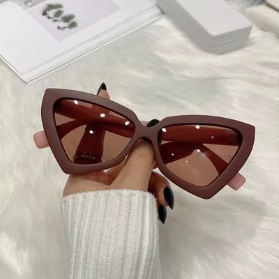 Dreieckige Polygon-Sonnenbrille für Damen, große Vintage-Gläser, trendige Brille