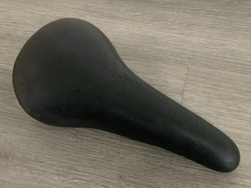 SELLE ITALIA LEATHER ROAD BIKE SADDLE 368 GRAMS  143 MM X 265 MM