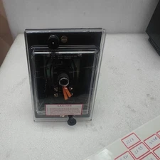 ABB AUXILIARY RELAY TYPE:CV2DJ