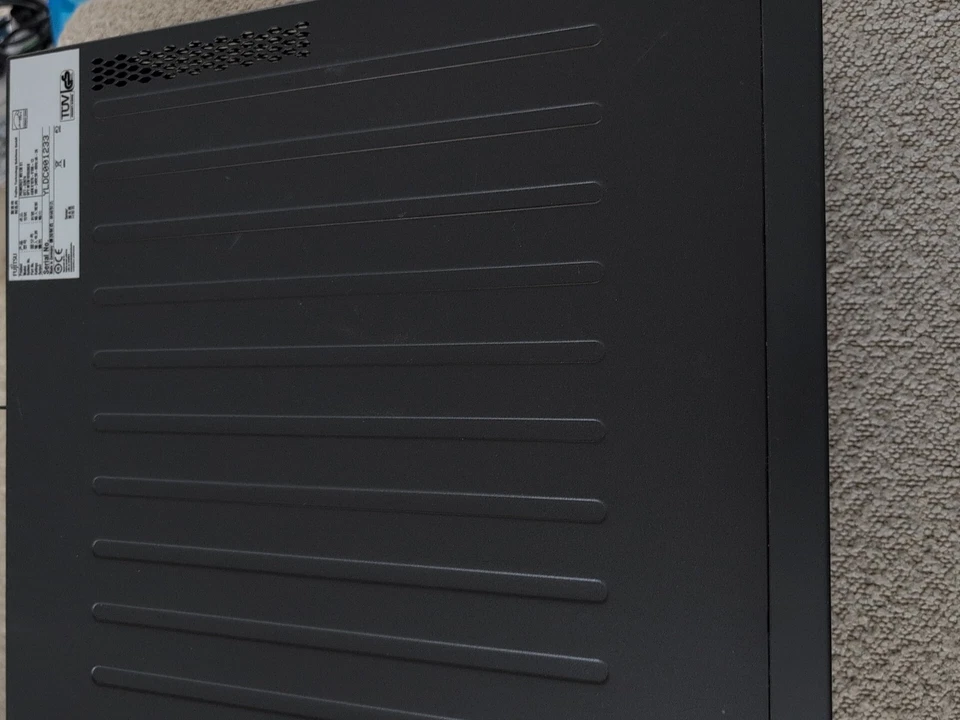 Fujitsu Primergy Mx310 S1 - Image 2 of 4