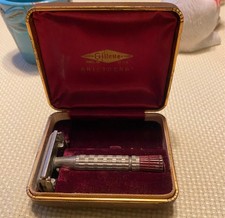 Vtg Gillette Super Safety Razor Aristocrat Red Tip Barber Orig Case Box 50's TTO