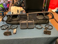 Bmw E30 Euro Grill Headlight Wiper Set