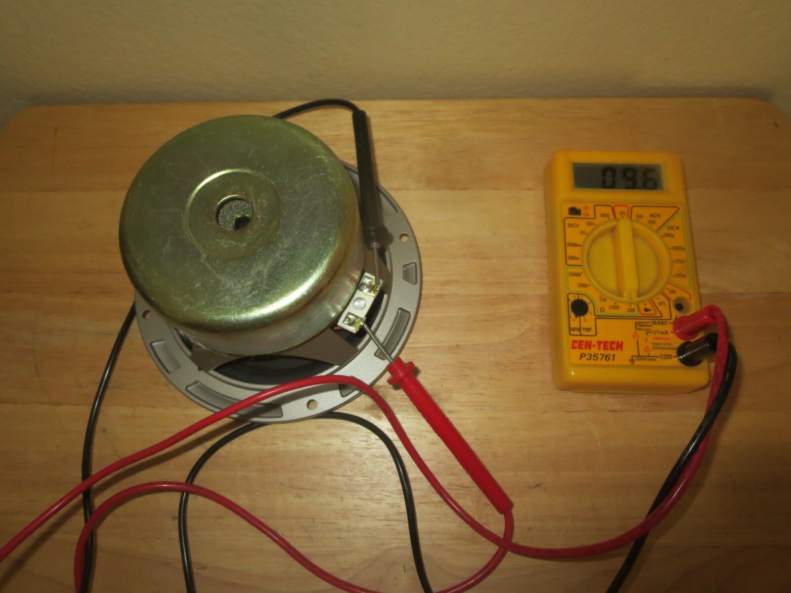 jbl studio center speaker