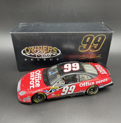 【サイン入り】NASCAR 1/24 カール・エドワーズ#19トヨタ サイン入り】NASCAR 1/24 カール・エドワーズ#19トヨタ サイン入り