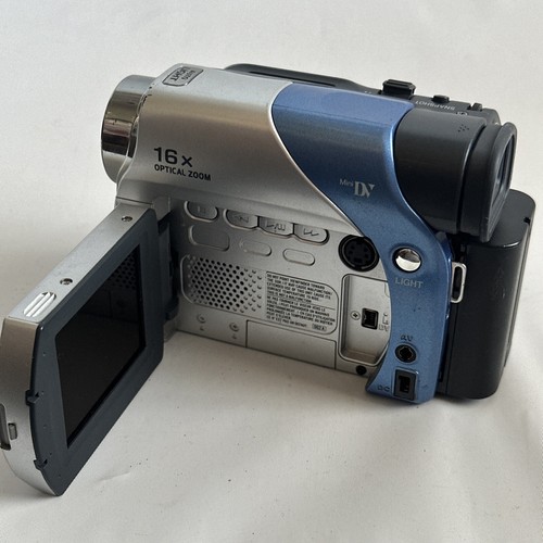Cámara de video digital JVC GR-D33U plateada MiniDV videocámara piezas no probadas reparación - Imagen 14 de 15