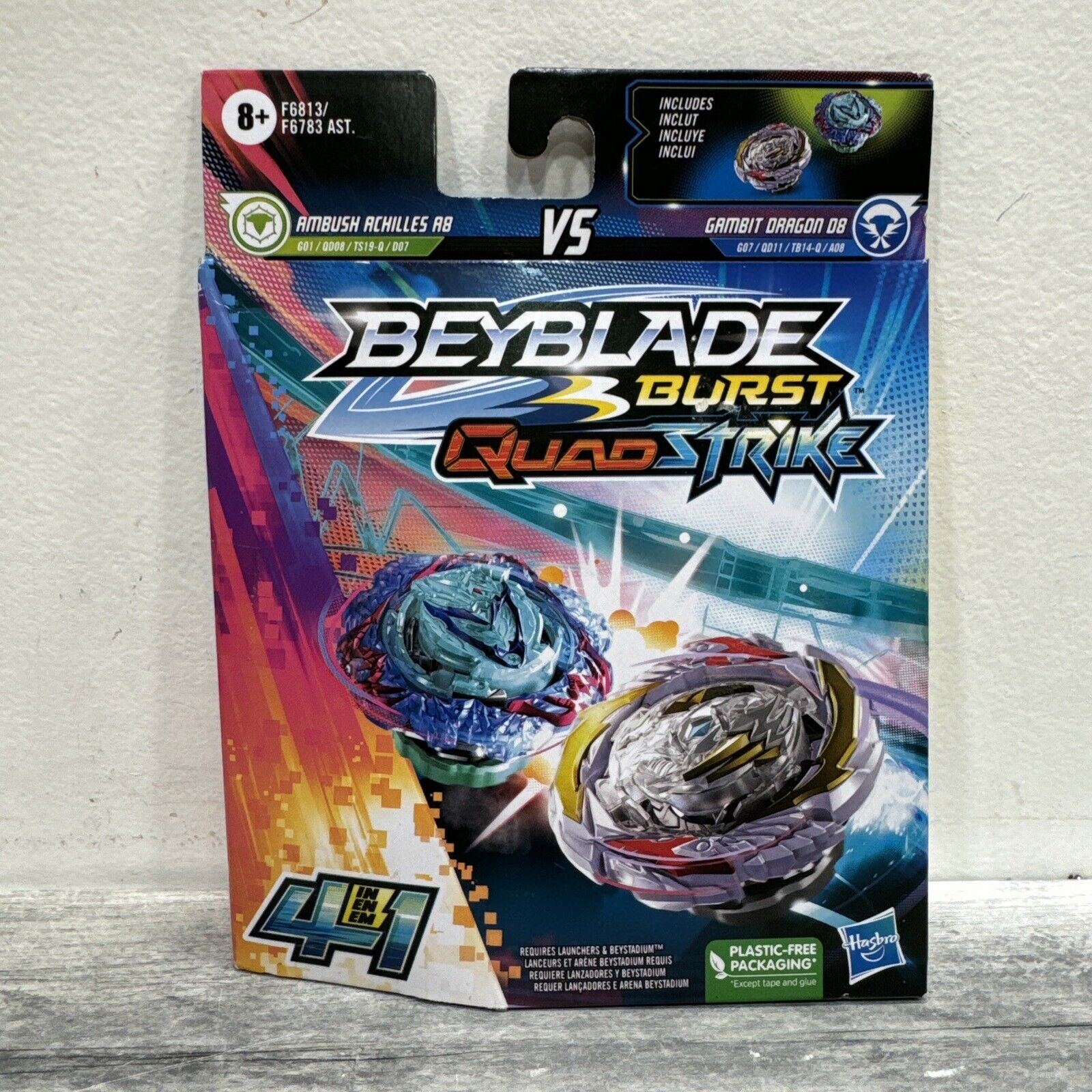 Conjunto com 2 BeyBlade Burst QuadStrike - Ambush Achilles A8 Vs