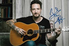 Frank Turner autograph signed 20x30 cm picture