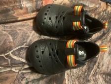 Childrens place Toddler boy shoes size 5