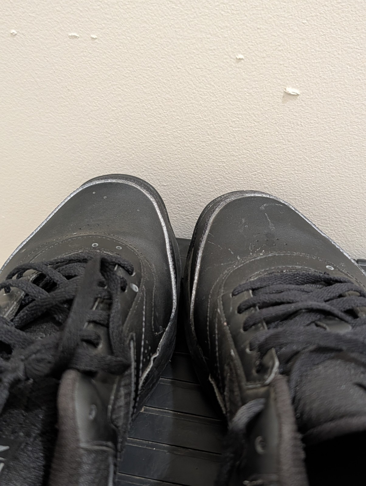 11.5 Reebok Work N Cushion Triple Black Oil & Slip Resistant Men's Work Sneakers thumbnail 7