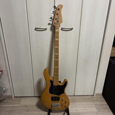 Cort Gb74 G Series Pj Array Hipshot Equipped Natural