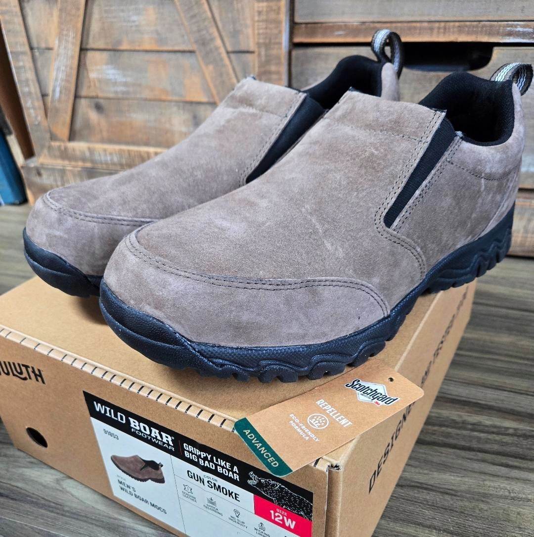 SAOLA Duluth Trading Mocs Gun da uomo in pelle di cinghiale taglia 12 larga US nuovo con scatola