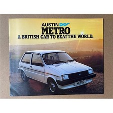 AUSTIN METRO BROCHURE 1980 small fold out booklet (approx 18 cm x 15 cm) UK