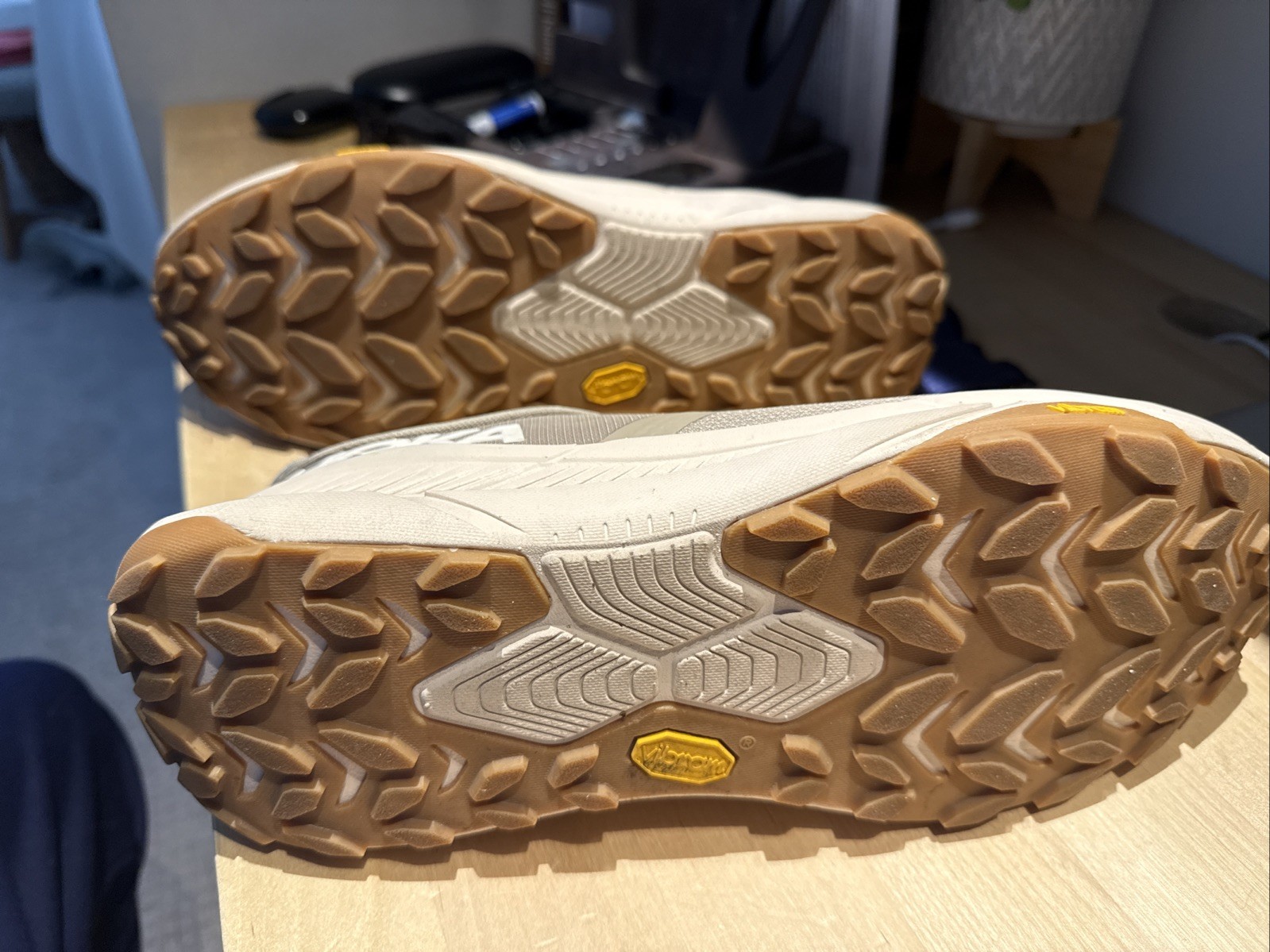 NEW Mens HOKA ONE ONE Transport Sneakers Shoes Dune Eggnog Size 13D Without Box thumbnail 2