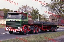 Truck Photo - W H MARTIN & SON (BRIGG) - SCANIA 112M ARTIC - A488 FJV