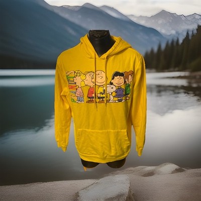 Peanuts  Charlie Brown Lucy Snoopy Linus Yellow Hoodie. Sz XL