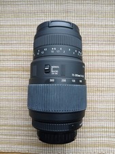 Teleobjektiv Sigma 70-300 mm