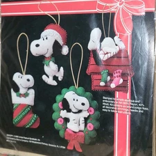 Malina Peanuts Snoopy Christmas Ornaments Kit Makes 4 Ornaments
