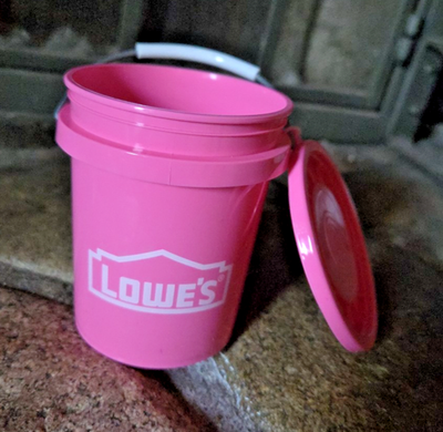 #ad VETERAN OWNED Pink Lowes Mini Bucket With Lid $7.95