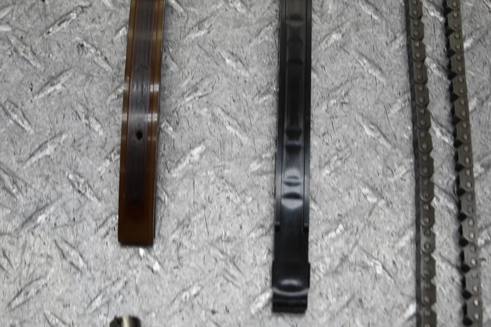 Yamaha YZF R6 2007 cadena de levas con guías Foto 3 de 4